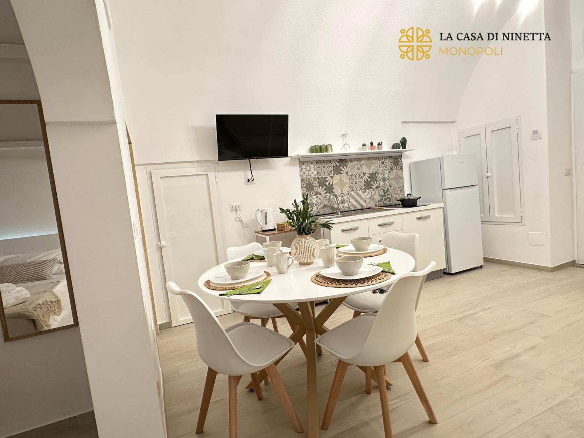 モノーポリLa Casa Di Ninettaアパートメント エクステリア 写真